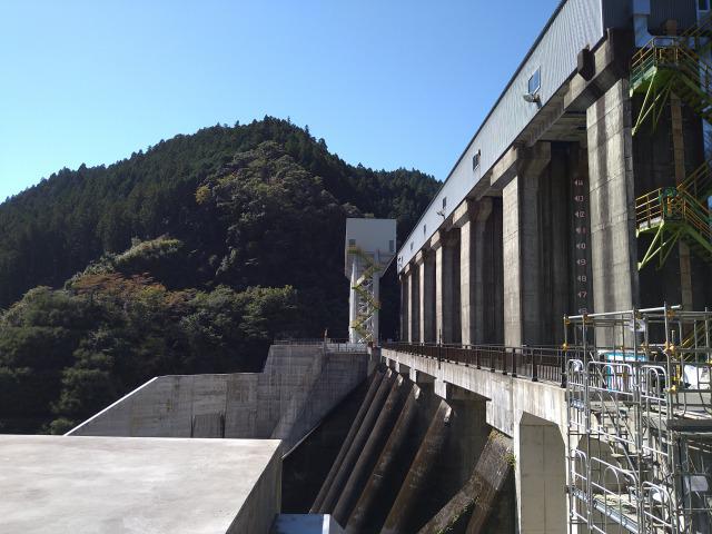 画像2: 筆者撮影「長安口ダム」