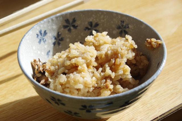 画像: (筆者撮影)おかわり可能な松茸ご飯