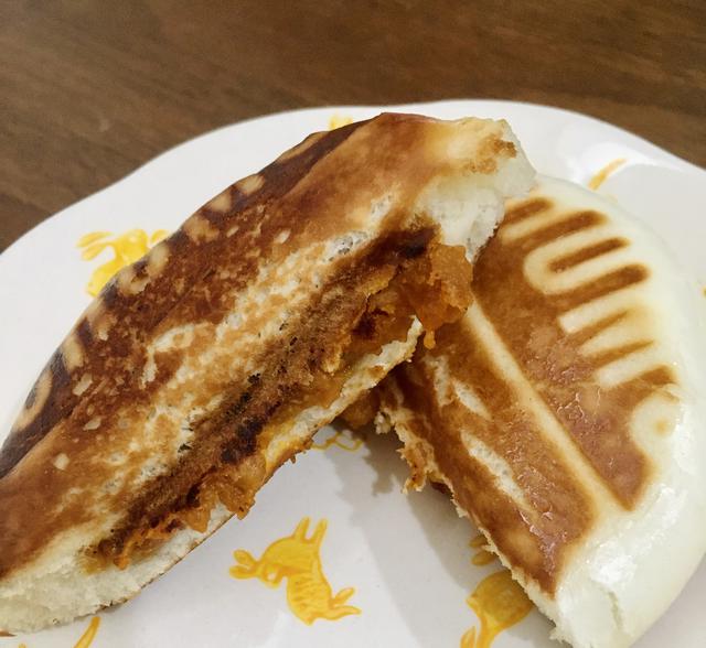 画像: 筆者撮影 しっかり焼き目をつけてイタリアのパニーニ風に♪