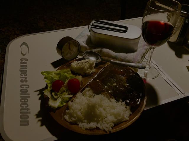 画像: 筆者撮影 写メを撮ってもこの通り料理が美味しそうに見えません…。