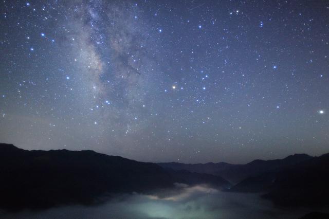 画像: 北海道は自然がたくさん! ペットと一緒に広大な大地や満天の星空の中で楽しいキャンプを過ごそう