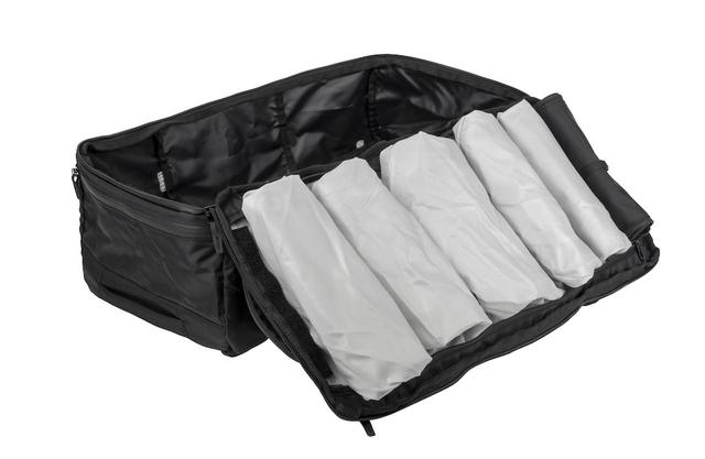 画像1: 「SEG42 One Bag」の容量は42L。トラベルにぴったりな整理整頓パック