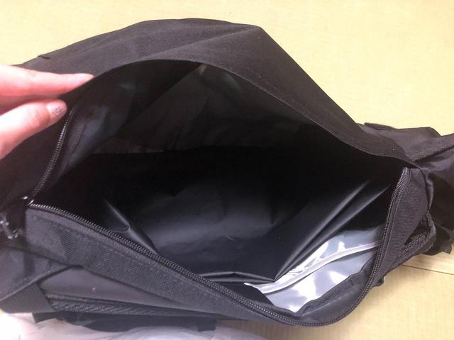 画像: サイドポケット ※完全防水ではありません (筆者撮影)