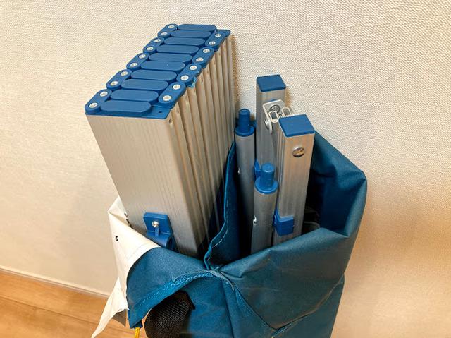 画像: 筆者撮影 袋が仕切られているので収納も楽々。