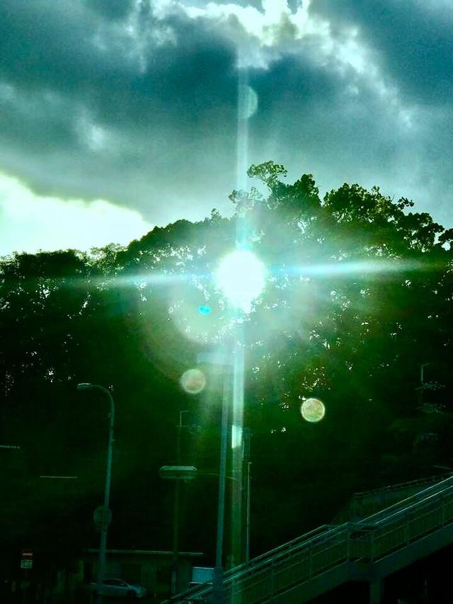 画像1: 運気がドカンとアップする!光の写真