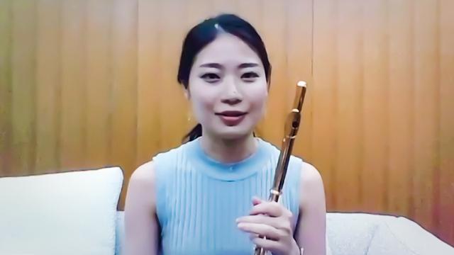 画像: フルート奏者の大久保成美さん