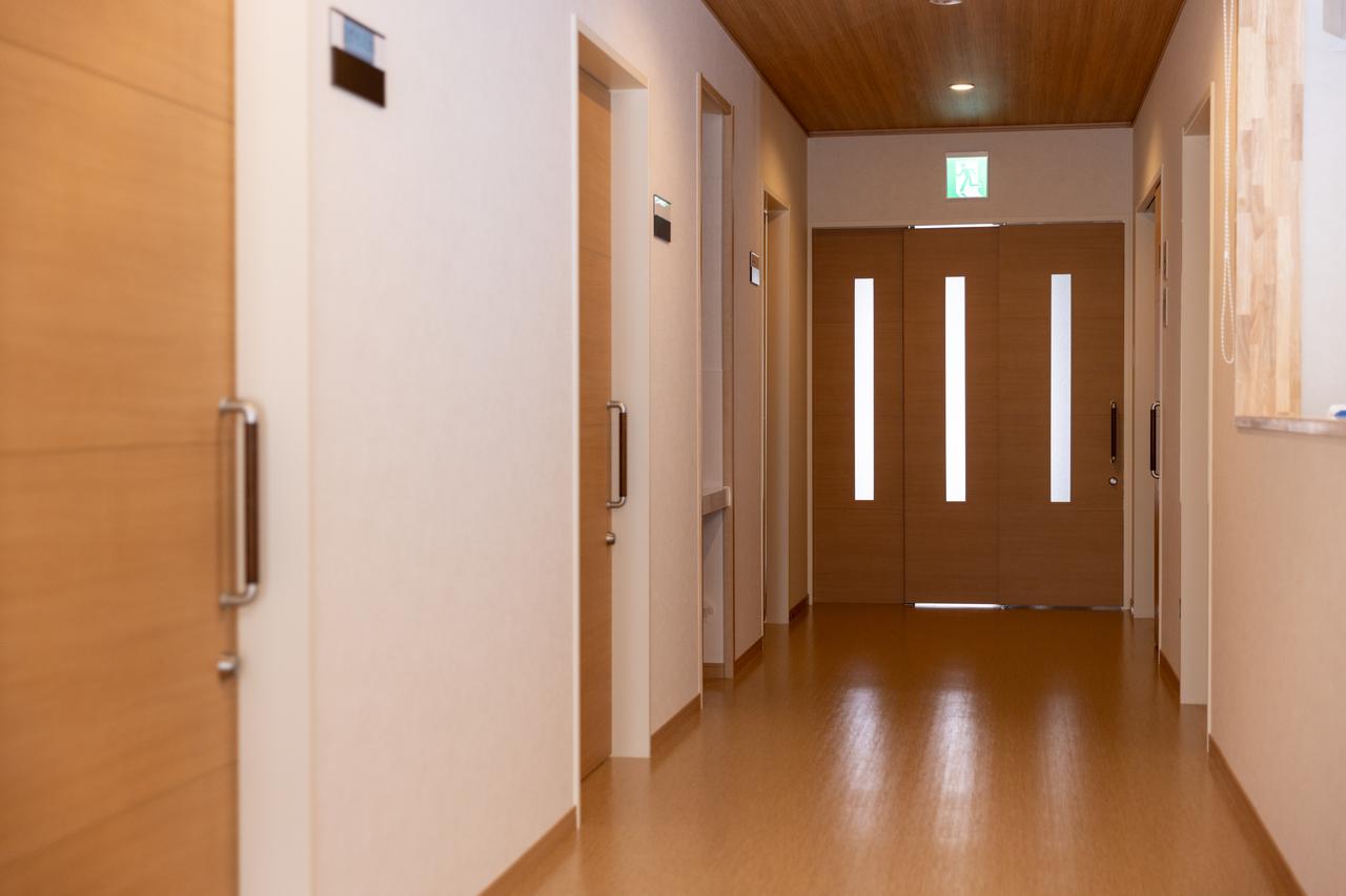 画像: 洗面台やトイレはそれぞれ設けられているので、ロック後も気兼ねなく使える