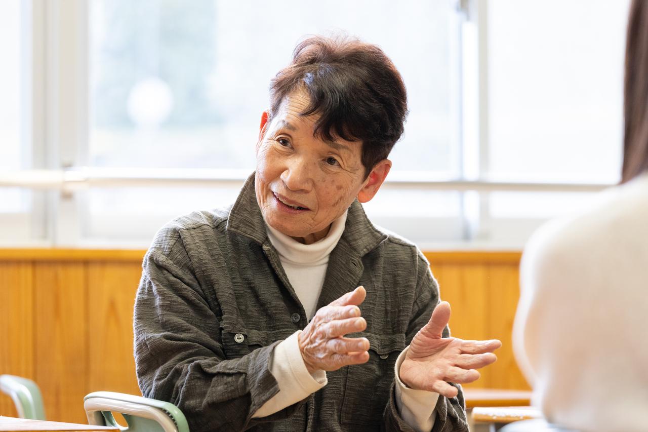 画像: 若者会議にご夫婦で参加している本島さん