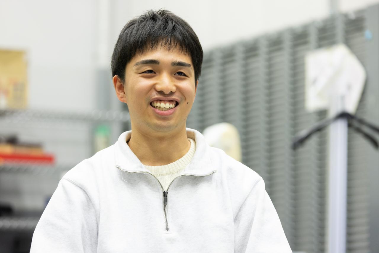 画像: ドローンを担当した荒川虎徹さん