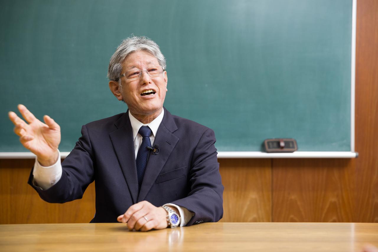 画像: 平和の街・長崎の学校であることを強調されていた畑野副校長