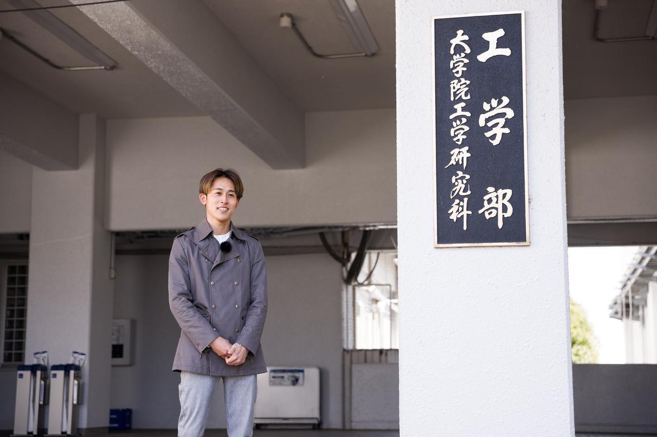 画像: 岐阜大学を訪問する森下選手