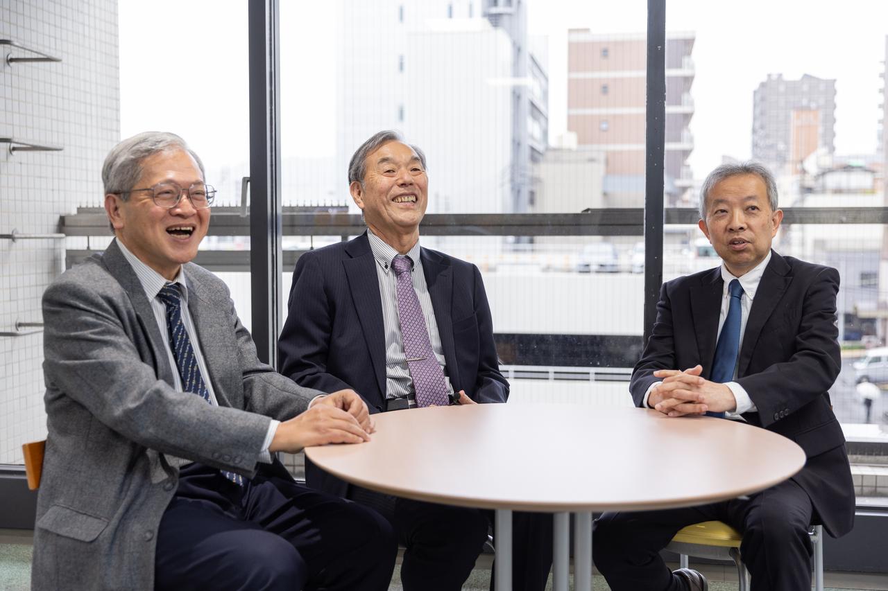 画像: ICとして活躍する兵頭さん（写真左）、鈴木さん（写真中央）、千葉さん（写真右）