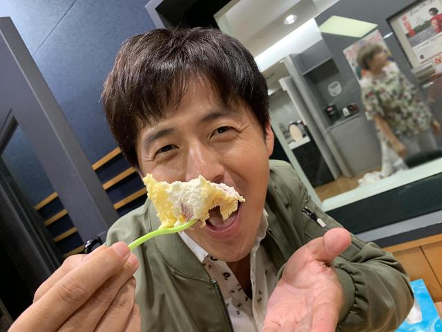 画像: ★満面の笑みで食べちゃうUちゃん。
