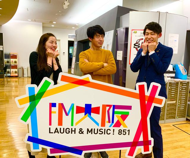 画像: ★23才と24才の2人。U.K.さんを「パパ」と呼んでいる写真を撮らせていただきました。笑