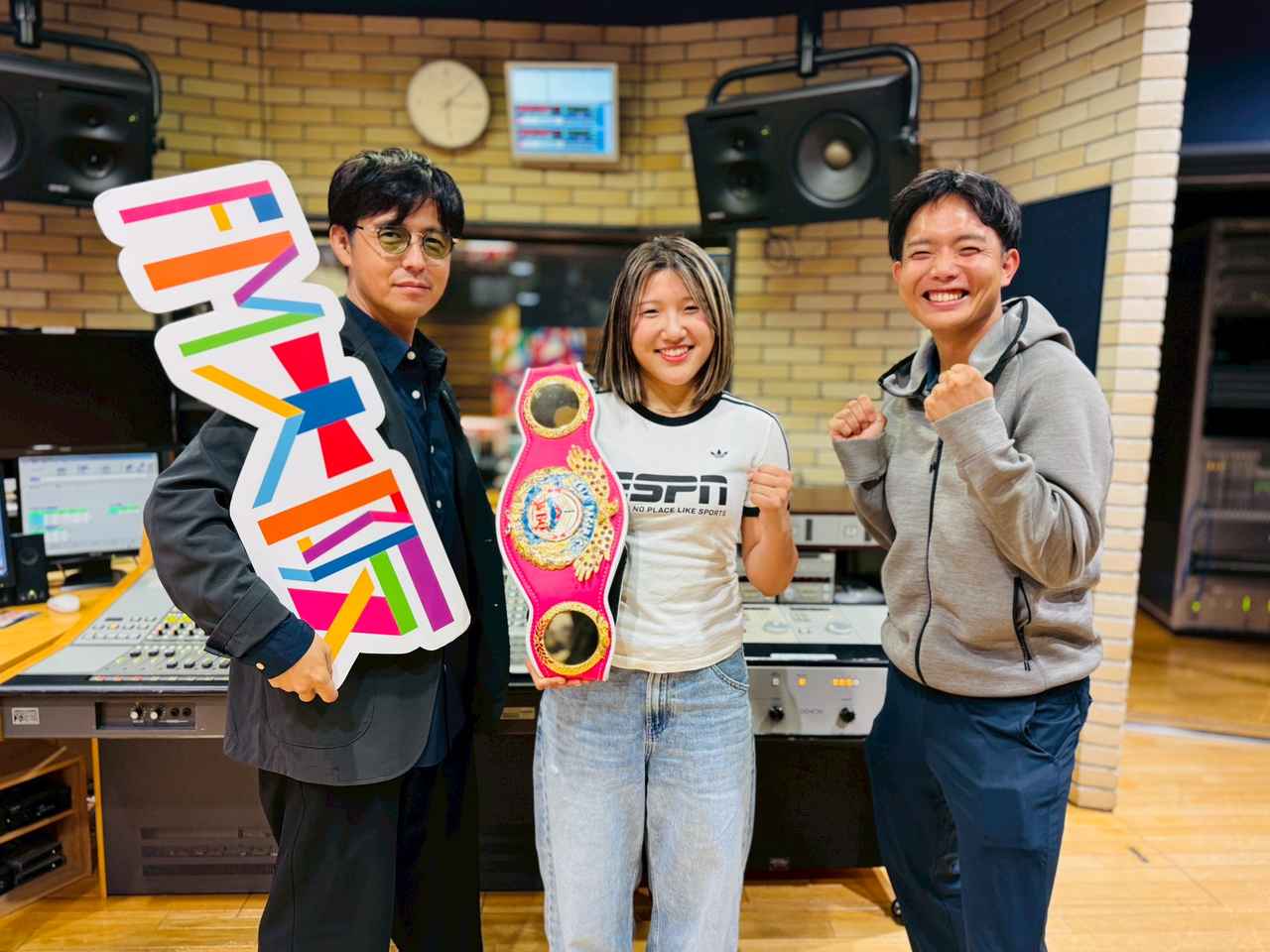 画像1: パートナーズ・カフェのゲストは 真正ボクシングジム所属 女子プロボクサー・四元志桜里さん。