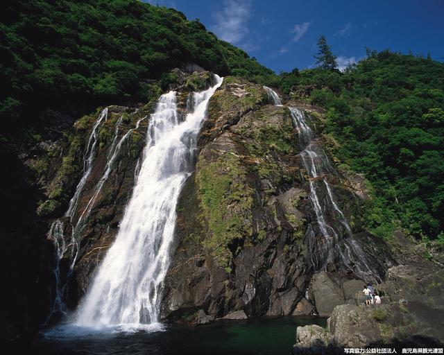 画像: 温泉や滝、ビーチ……。屋久島の旅を彩る魅力