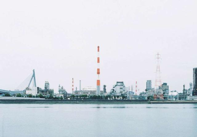 画像: 宇部市の工場群
