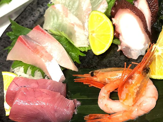 画像: 「阿波鮮魚お造り盛り合わせ~極~」は朝獲れの海の幸を凝縮した一皿
