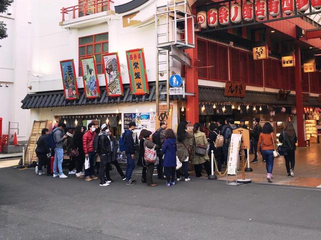 画像2: 大きくてサクサクふわふわ。唯一無二のメロンパン