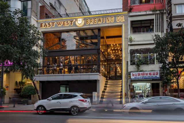 画像: © East West Brewing Co.