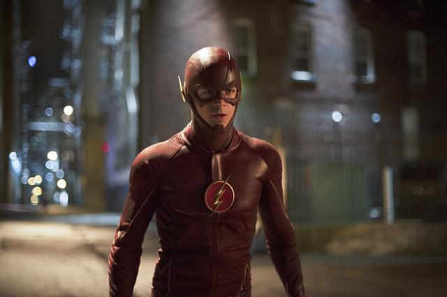 画像: 『THE FLASH / フラッシュ<ファースト>』(DVD 前半セット・後半セット 各2,490 円+税、ブルーレイ コンプリート・セット 6,171 円+税 / ワーナー・ブラザース ホームエンターテイメント)