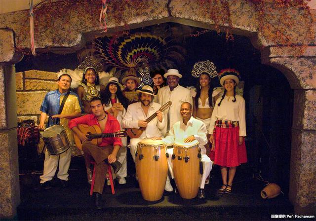 画像: ラテンアメリカの民族音楽など、生演奏が堪能できる
