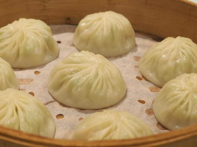 画像4: 台北ナンバーワンの“薄皮つゆだく” 「濟南鮮湯包」