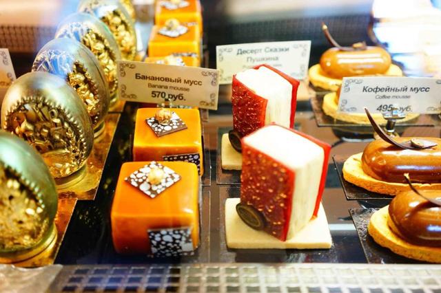 画像: コンフェクショナリーカフェ・プーシキンのケーキ