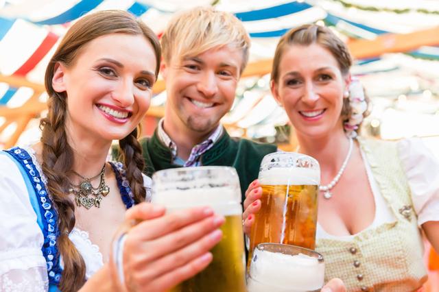 画像: 世界最大のビールの祭典「オクトーバーフェスト」の魅力。