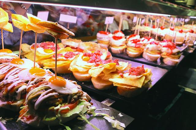 画像: バスクを代表するおつまみ「ピンチョス」