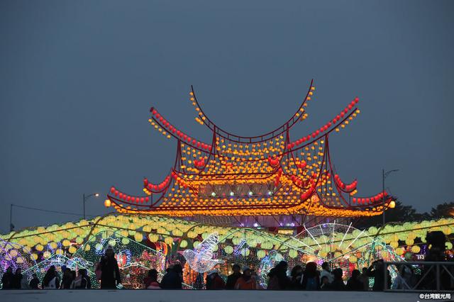 画像1: 台北を拠点に楽しむ幻想的な旅。