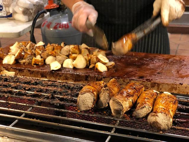 画像2: じっくり焼き上げたグリルエリンギ「燒烤杏鮑菇」