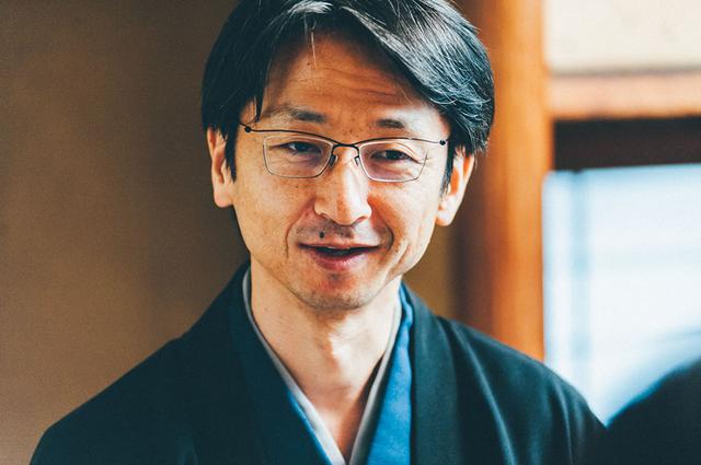 画像2: 「移動時の機内が唯一、ほっとするプライベートな時間です」
