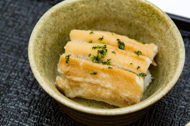 画像: アンカーとなる客室乗務員が、最高の状態で食事を提供するために