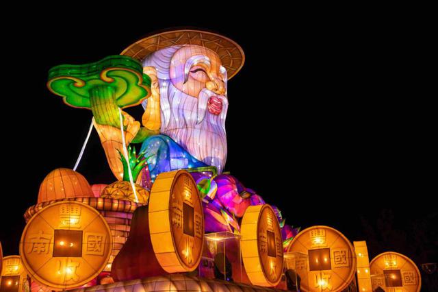 画像2: 【台湾の2大ランタン祭りとは】「平渓天燈節」と「台湾ランタンフェスティバル」