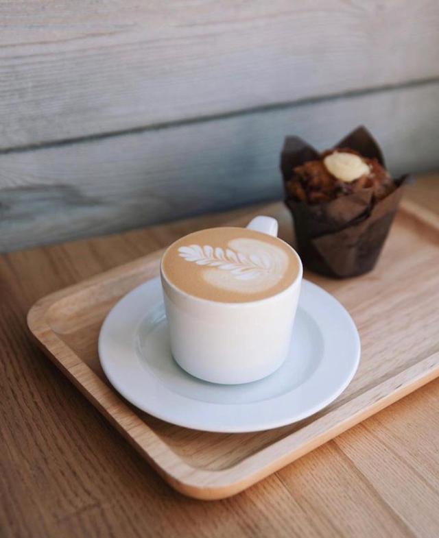 画像2: ウラジオストクの最先端おしゃれカフェ。アーティスティックな「カフェイン」