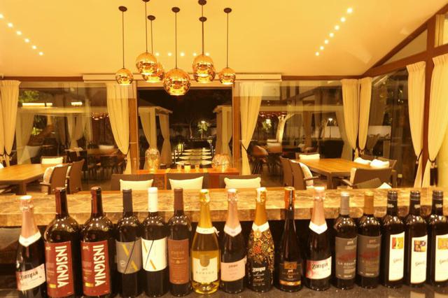 画像1: インドでワイン? 郊外ワイナリーへお出かけ「Grover Zampa Vineyards」