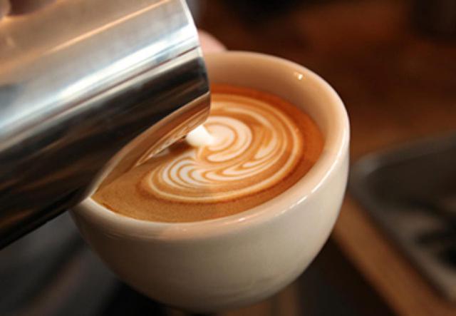 画像1: 極上の風味と、丁寧なドリップ。スペシャルティコーヒー「DIM LIGHT COFFEE(ディムライトコーヒー)」