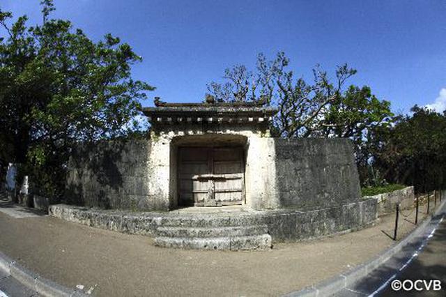 画像3: 15世紀~19世紀に栄華を極めた琉球王国の歴史と伝統
