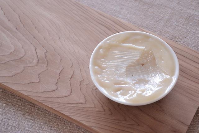 画像: クビ肉からつくったラード。保存しておいて、炒めものなどに使います