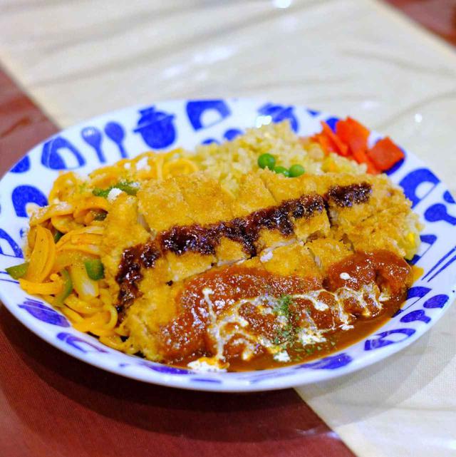 画像: ここでは長崎名物「トルコライス」を!ワンプレートのボリュームメニューです。