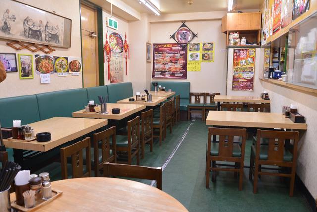 画像: 【香楽園 蒲田西口店】肉のうまみが凝縮した、高コスパな羽根つき餃子