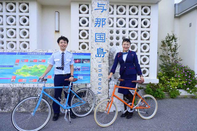 画像: 1.まずは空港で自転車をレンタル!