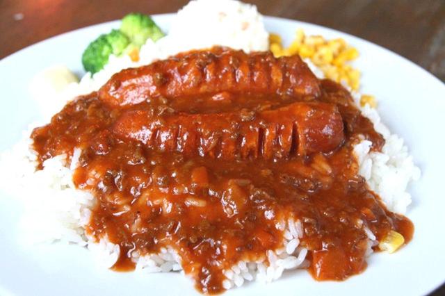 画像: シスコライス880円。近所の函館西高校の生徒を中心に広まっていったのだとか