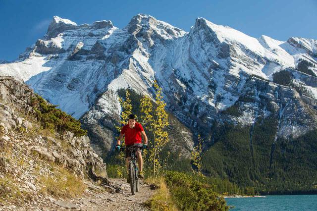 画像3: 写真提供:Banff Lake Louise Tourism/Paul Zizka/カナダ観光局