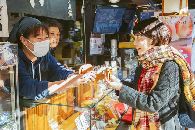 画像5: 焼きたてフワフワの寅焼き「い志い」