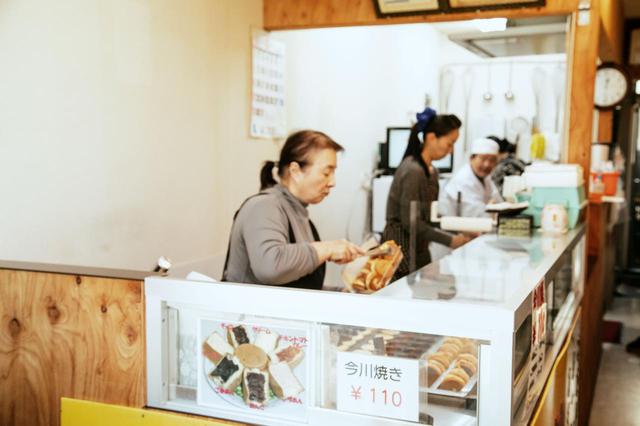 画像2: 地元民に愛される「三河屋」で焼きそばを堪能