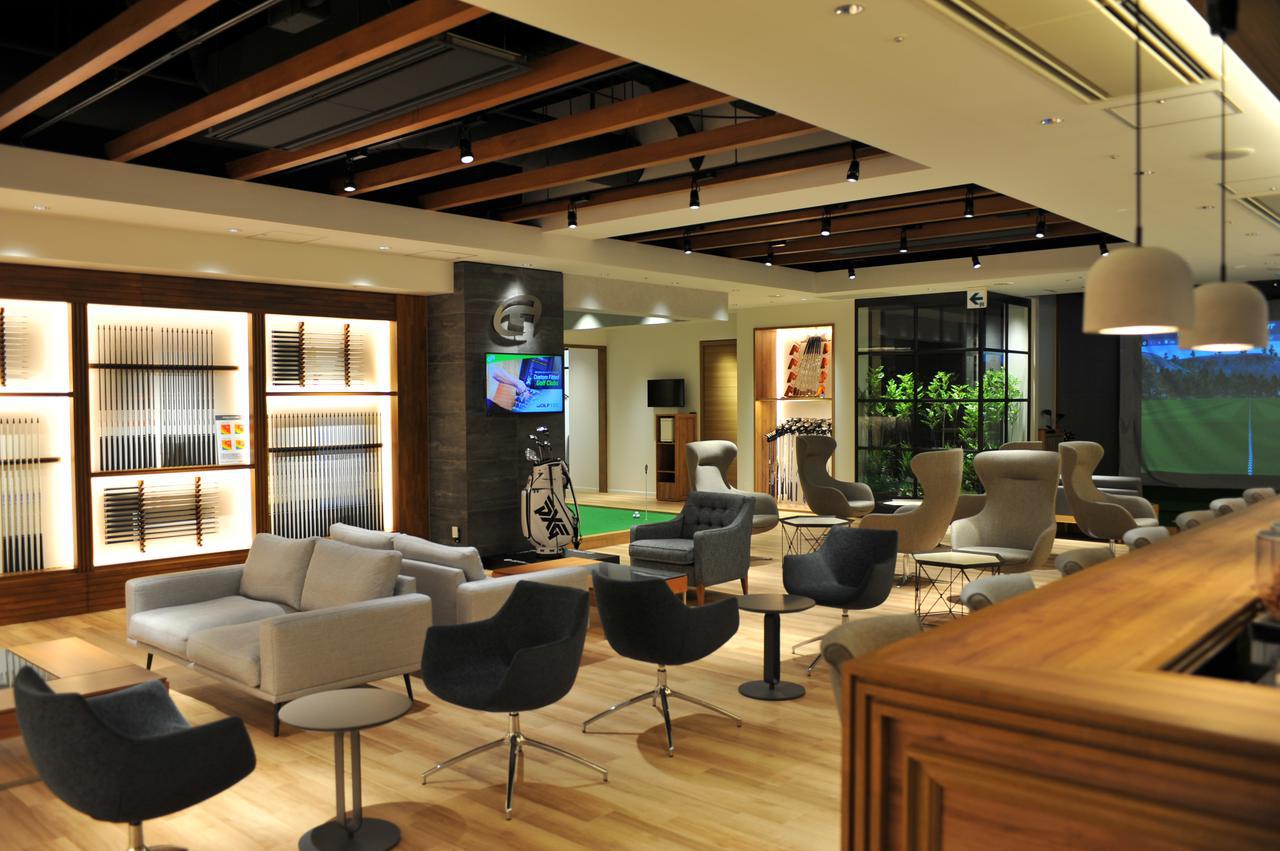 画像1: フライト前にゴルフデビュー。最新設備のスタジオが併設する GDO Golfers LINKS -HANEDA-