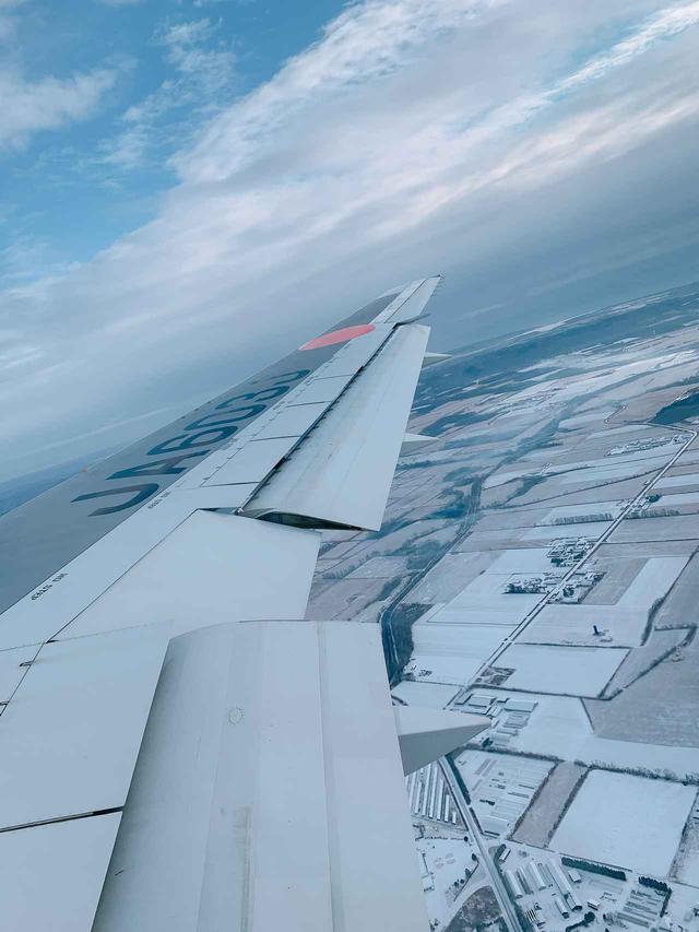 画像3: まるで空の上の書斎。ミステリー作家が語るAirbus A350ファーストクラス