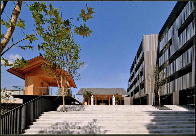 画像1: Akagi Jinja & Park Court Kagurazaka © Kengo Kuma & Associates
